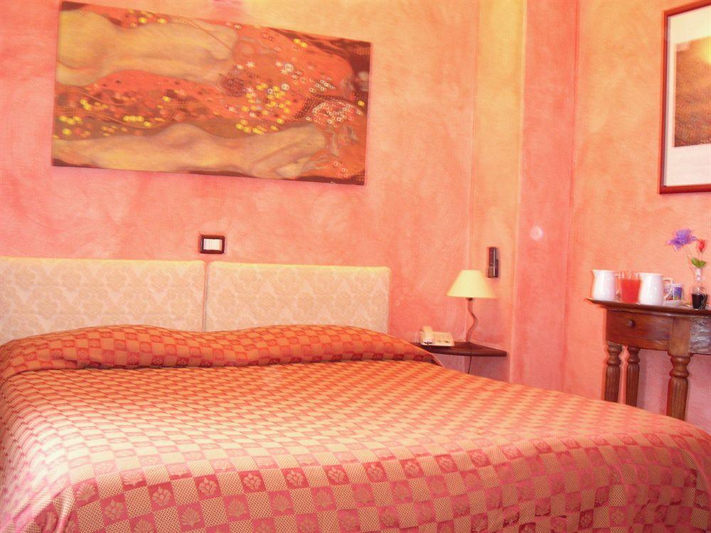Hotel La Torraccia Таркиния Екстериор снимка