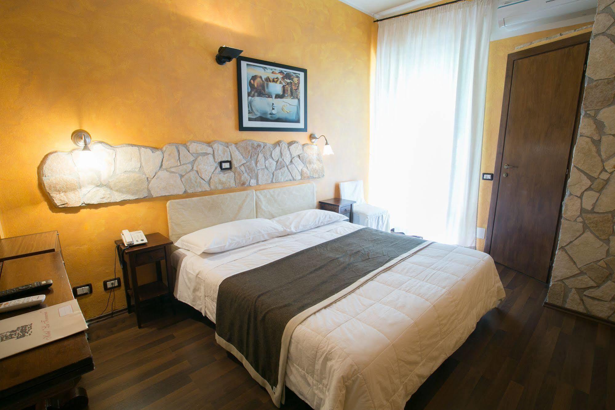Hotel La Torraccia Таркиния Екстериор снимка